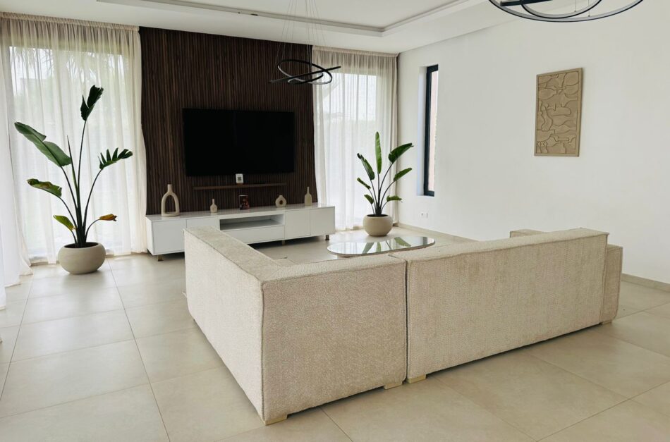 Villa Nelya
